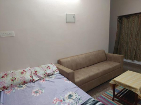 AC Suite room with Open Verandah near temple